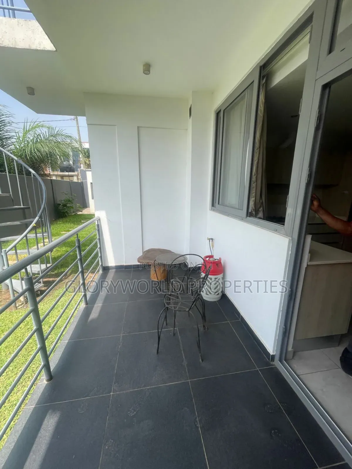 Fully Furnished 2 Bedroom Apartment at Airport West