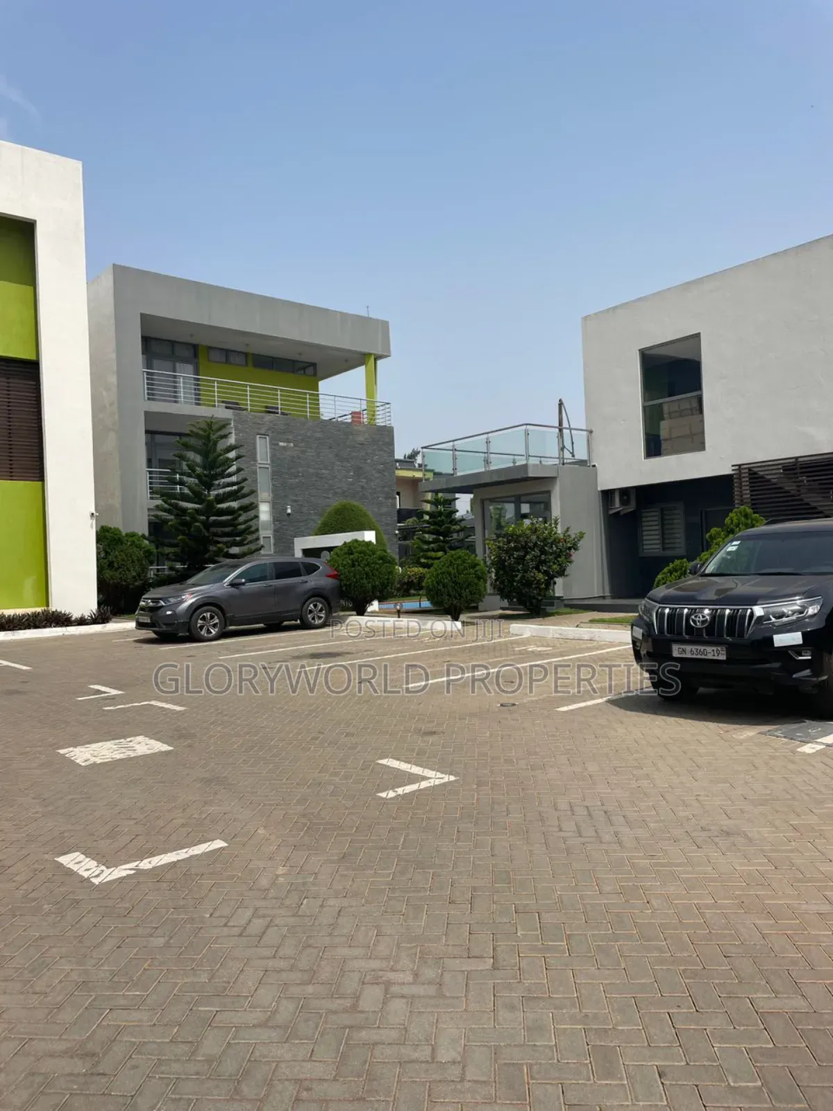 Fully Furnished 2 Bedroom Apartment at Airport West