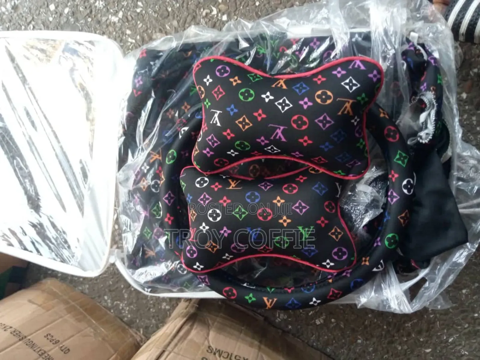 LV Seat Cover Complete