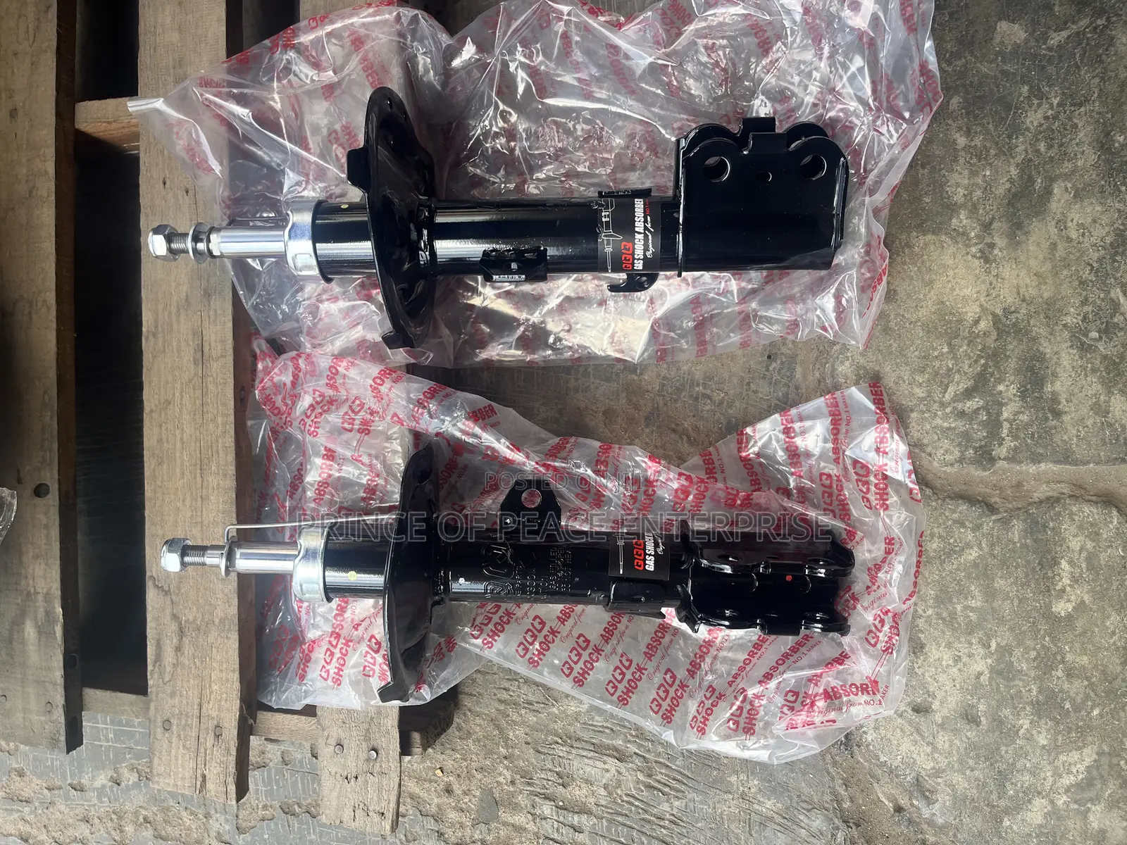 Toyota Corolla S 2003 2004 2005 Front Shock Absorber Pair