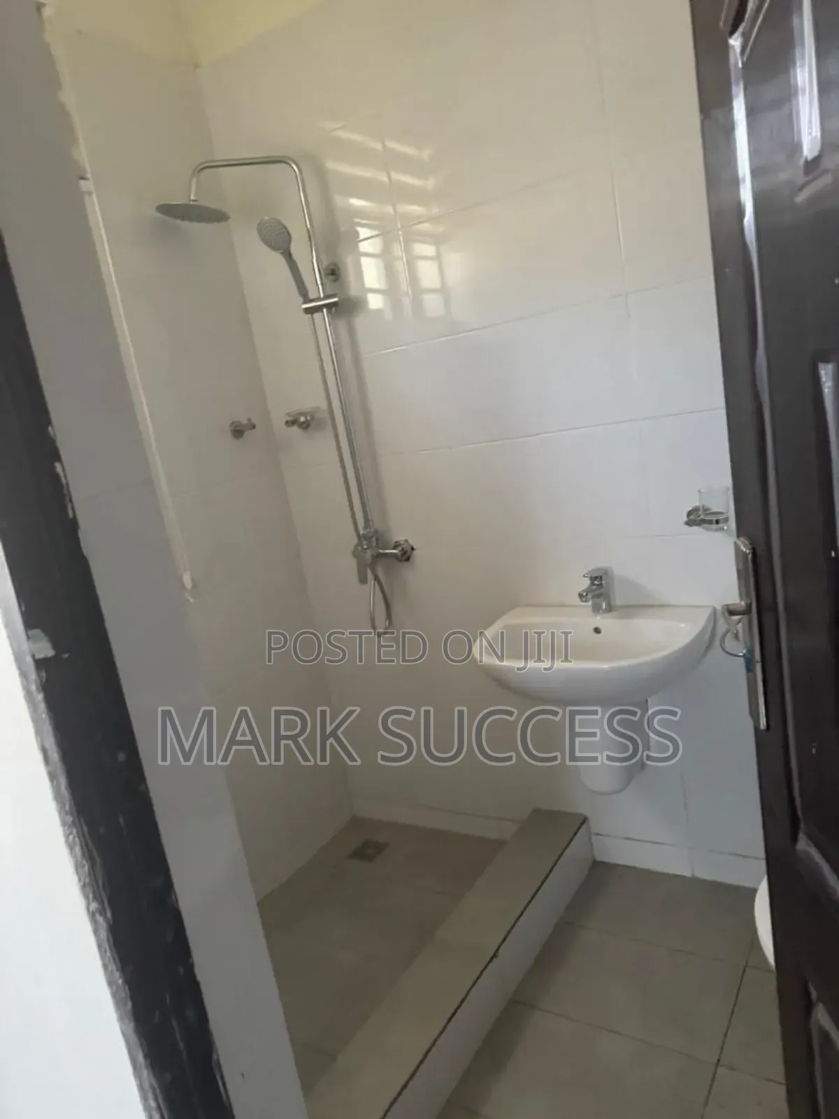 Furnished 4bdrm Duplex in Toll Booth for sale