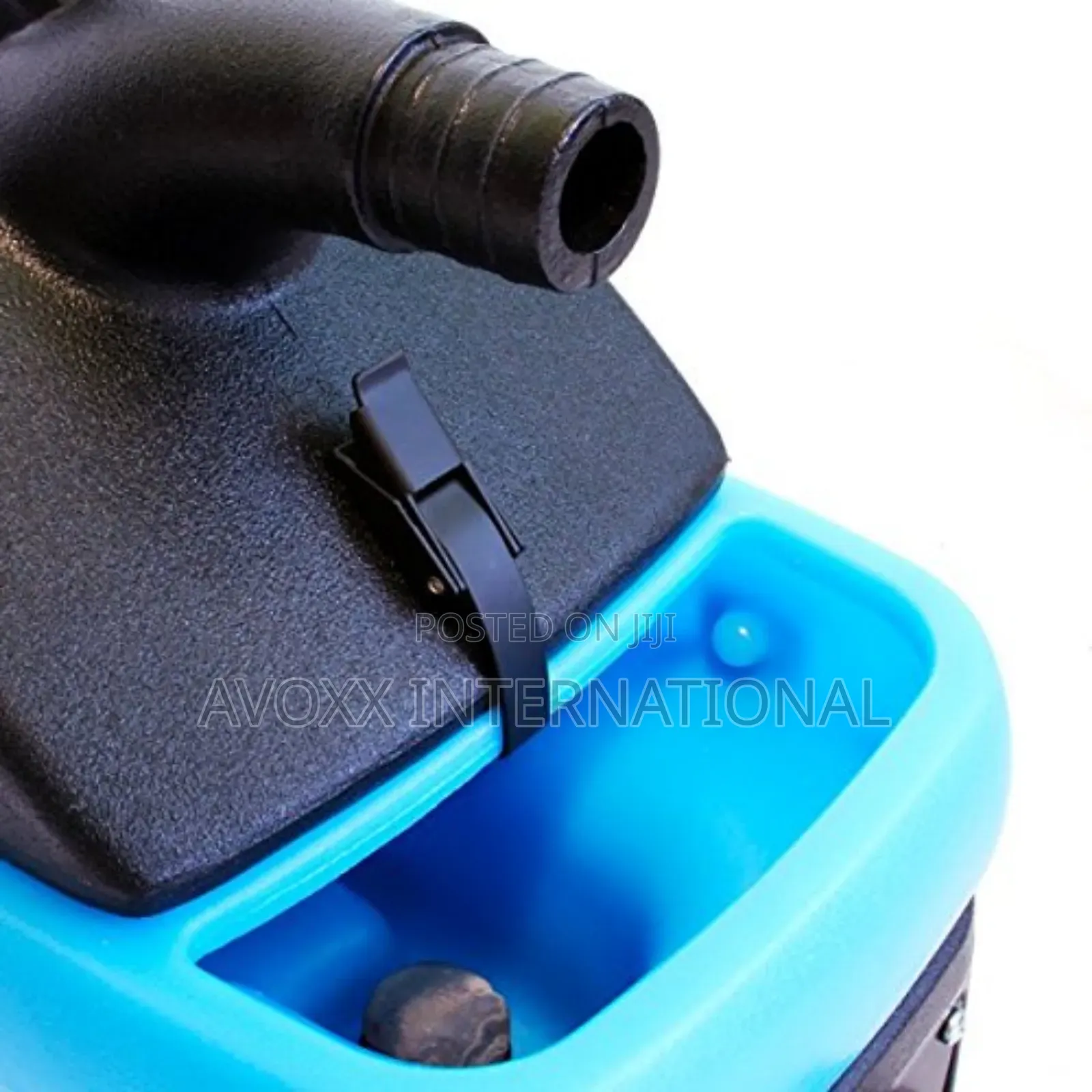 Mytee-S-300h Tempo Heated Extractor Is a Sub-Compact Machine