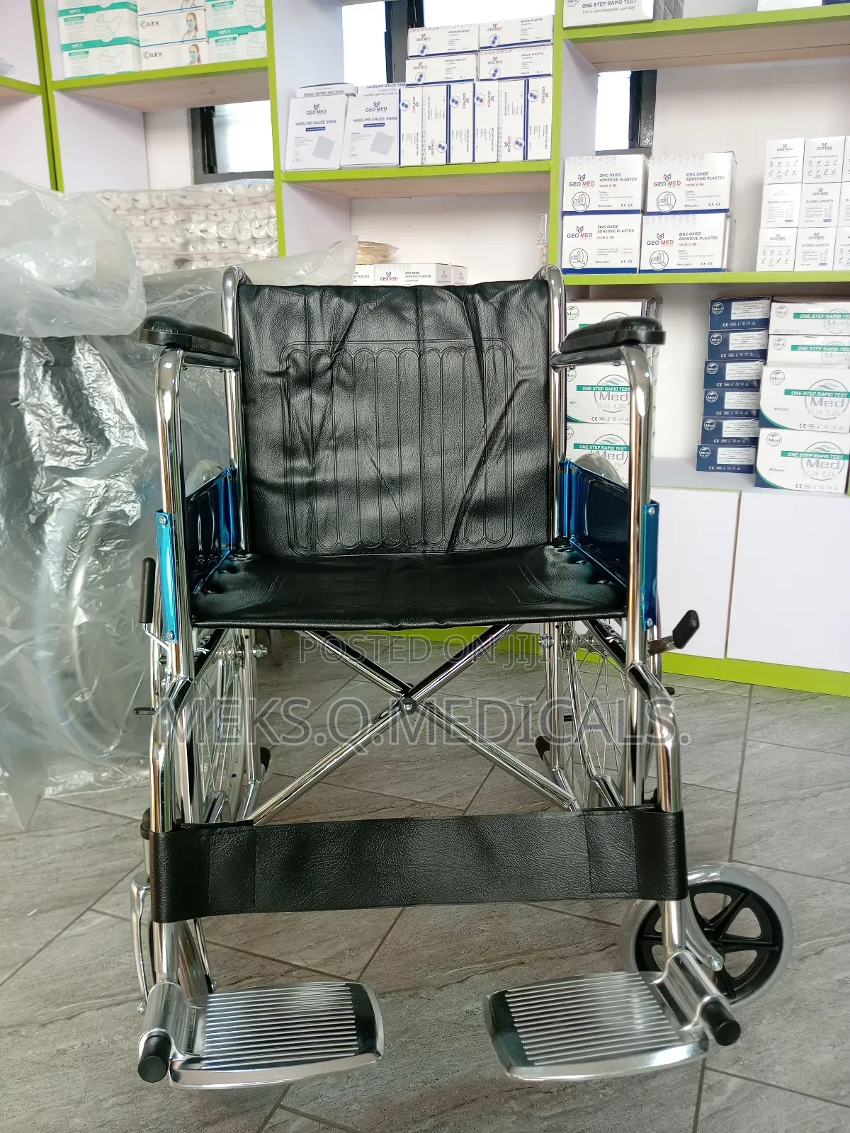 Wheelchair ( Manual)