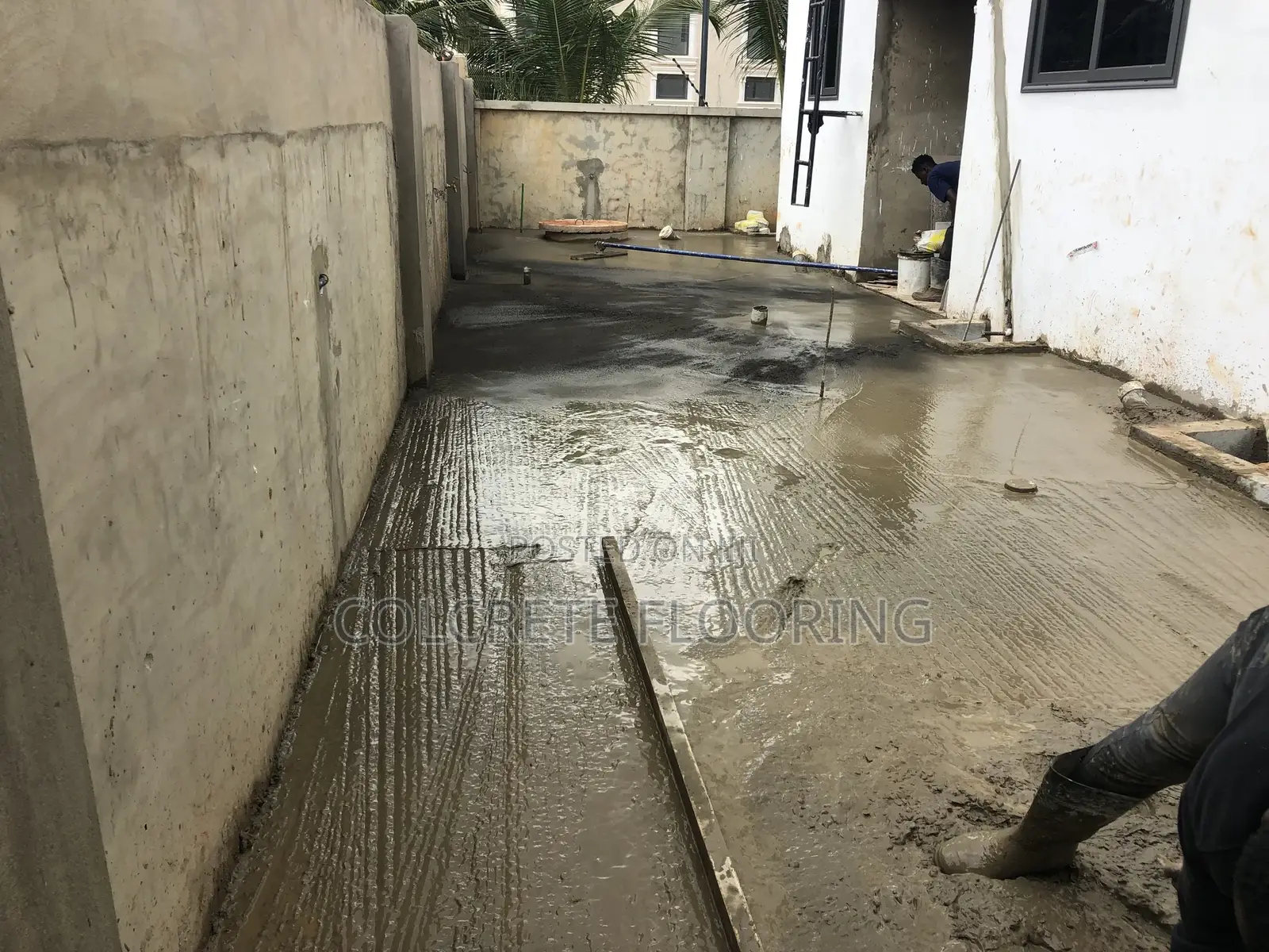 Dark Grey Pebble Wood Concrete Imprints