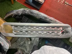 Toyota FJ Cruiser 2007-2023 Front Grille