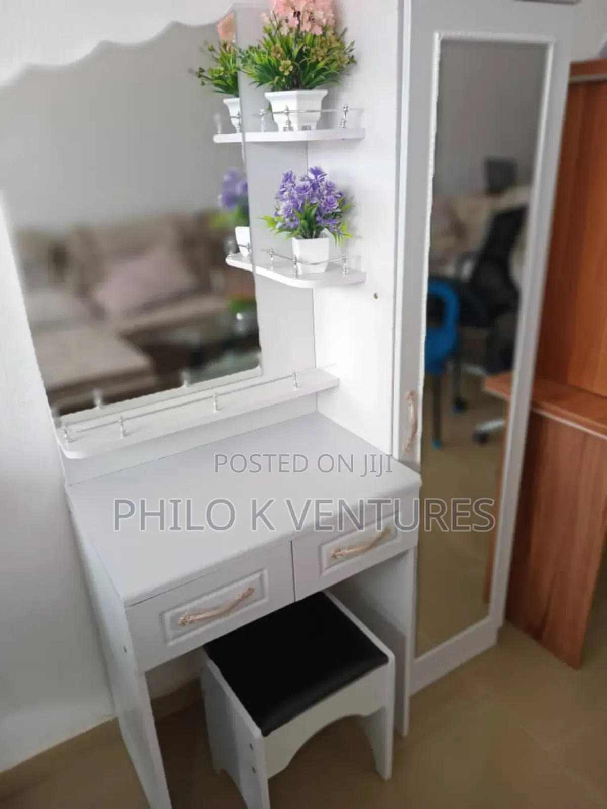 Two Drawers Dressing Mirror