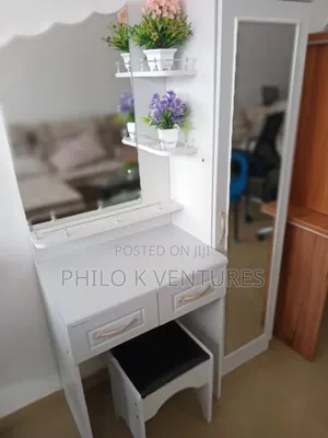 Two Drawers Dressing Mirror