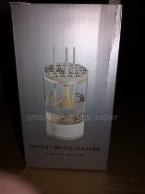 Makeup Brush Cleaner