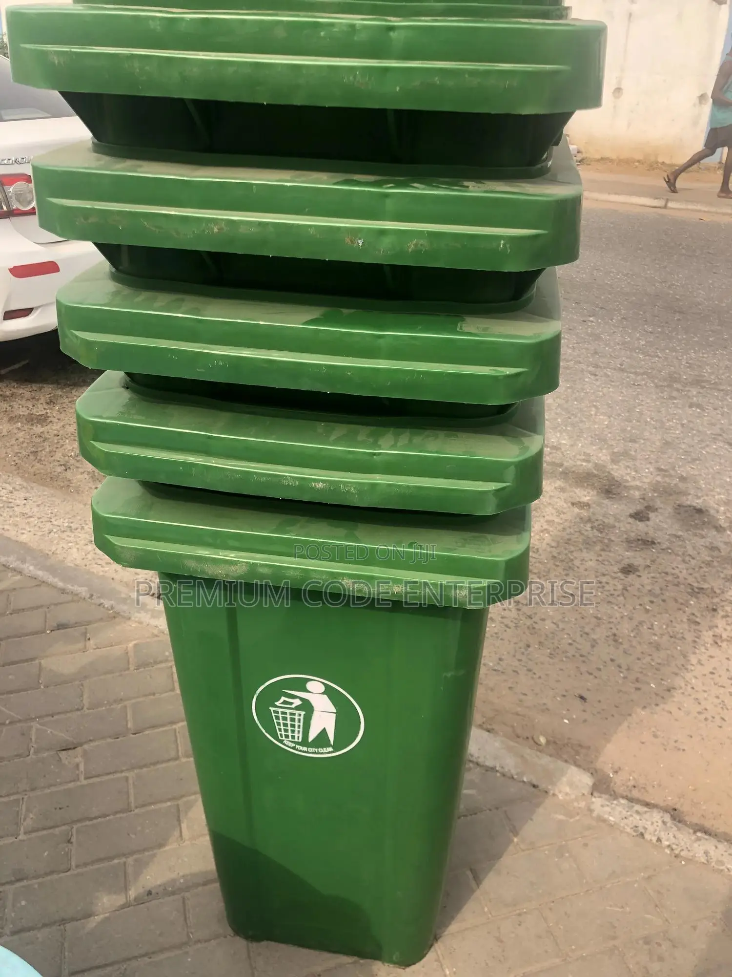 120 Liter Dustbin, Flat Top