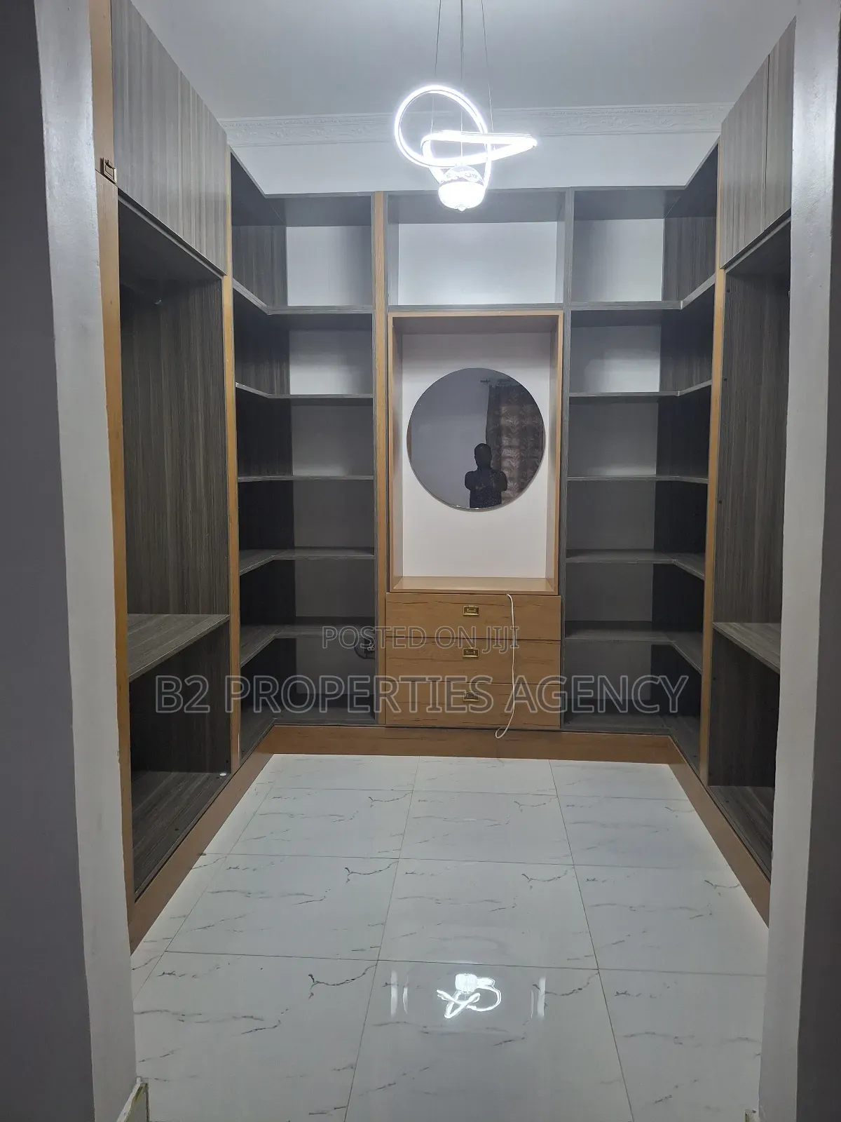 Furnished 4bdrm House in B2 Properties Agency, Kumasi Metropolitan