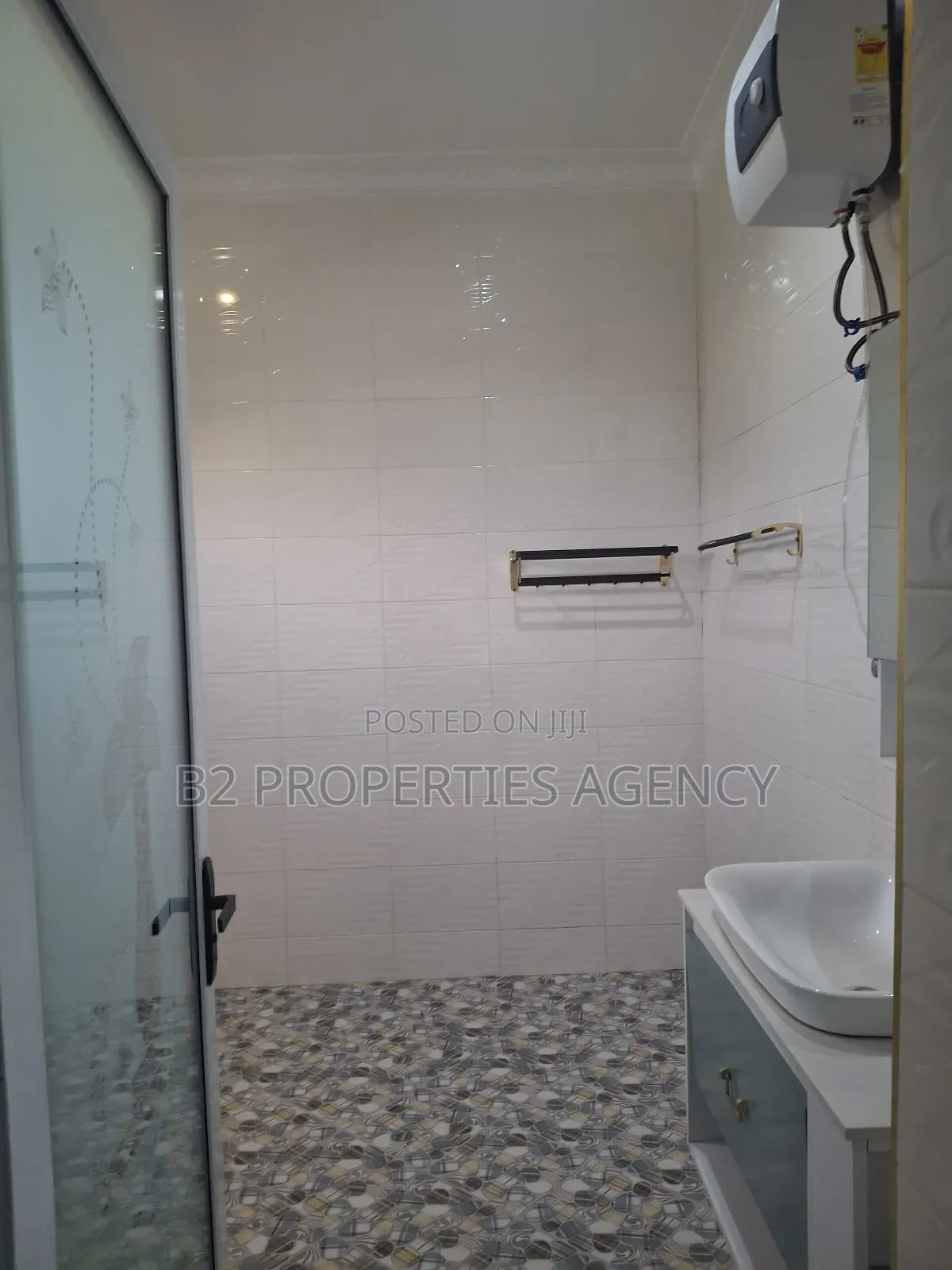 Furnished 4bdrm House in B2 Properties Agency, Kumasi Metropolitan