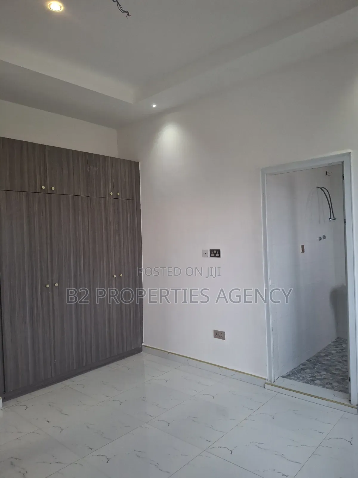 Furnished 4bdrm House in B2 Properties Agency, Kumasi Metropolitan