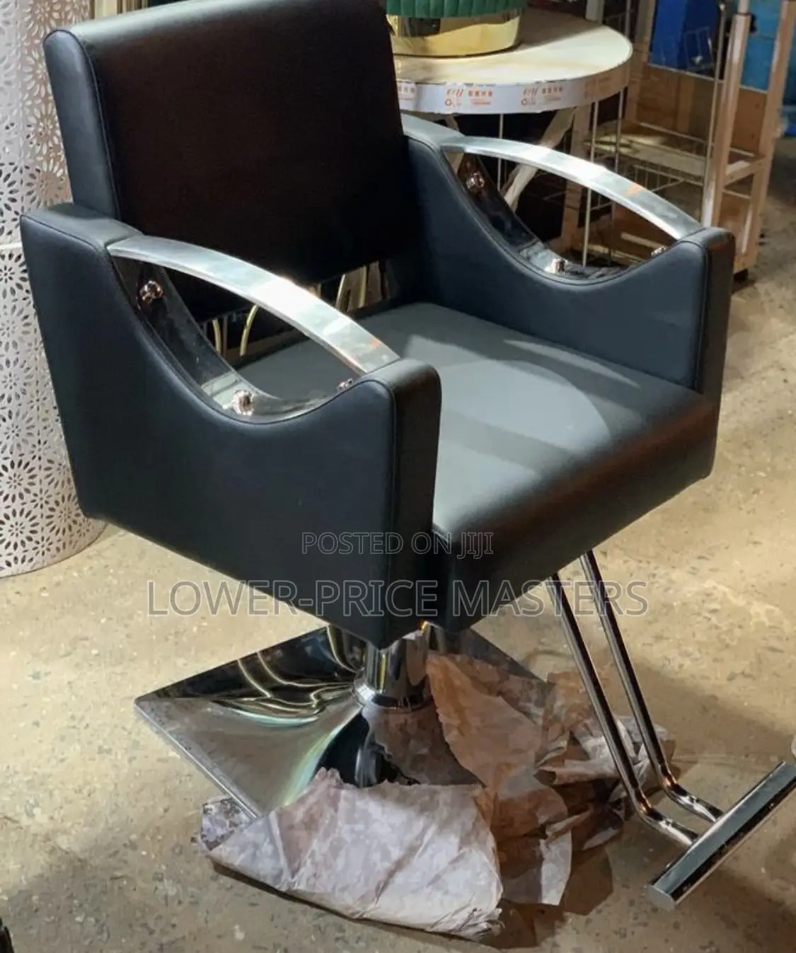 Executive Saloon Chair