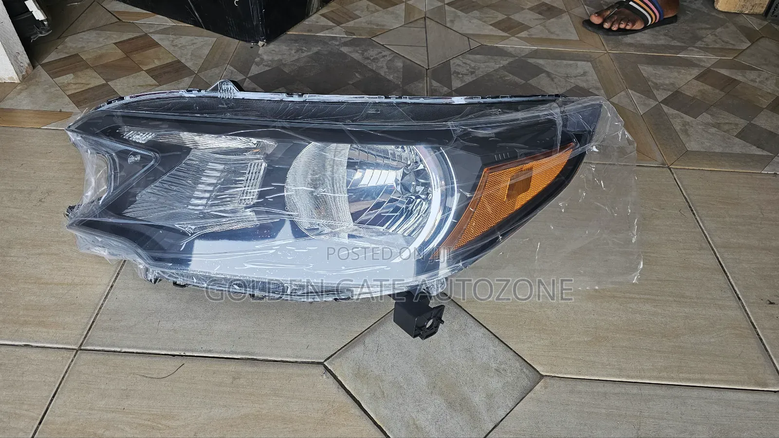 Honda CRV 2013 Headlight Pair