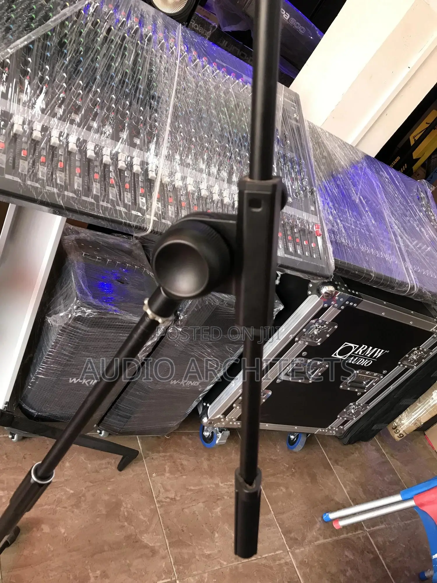 Microphone Stand
