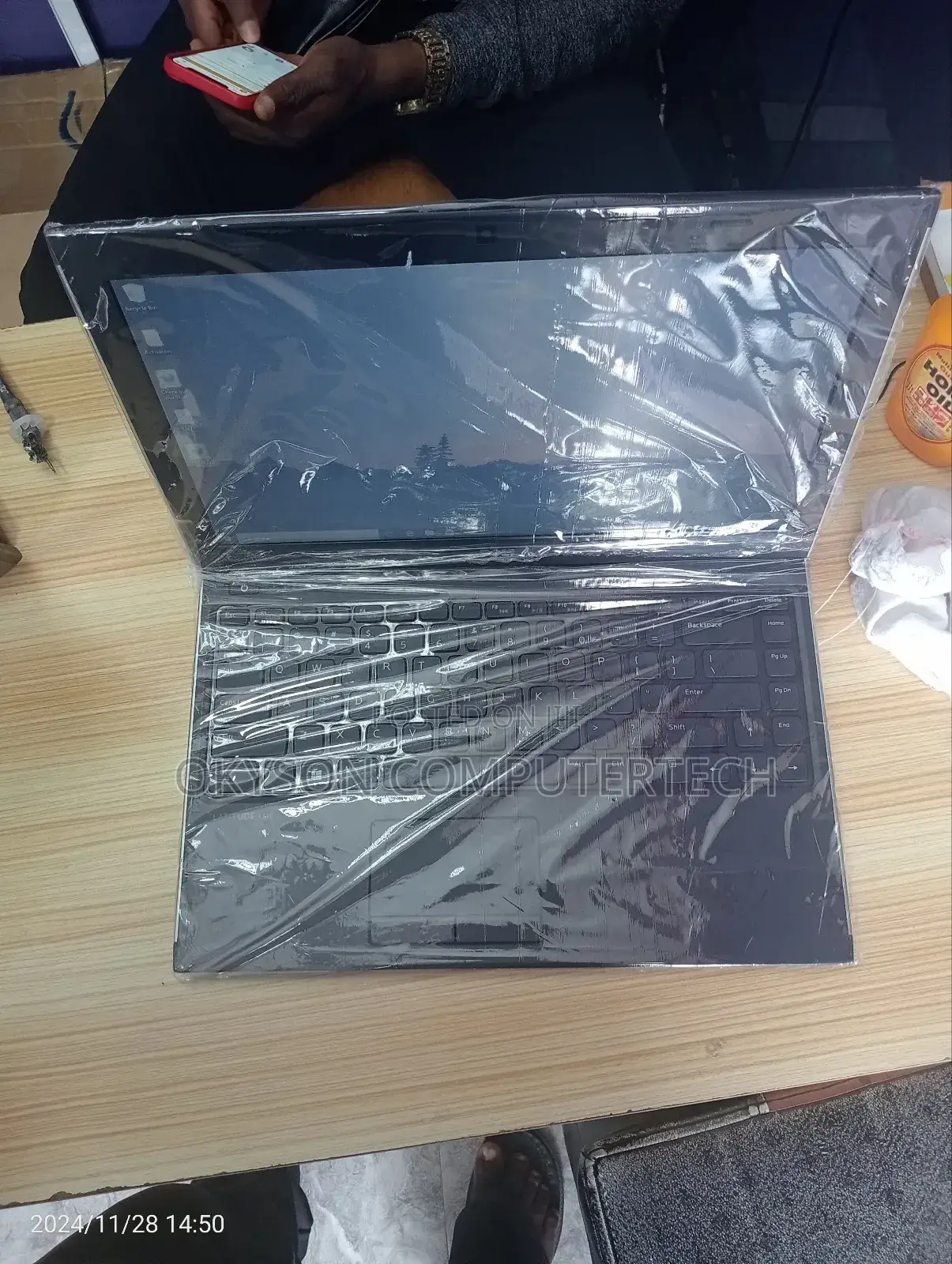 Laptop Dell Latitude 3330 4GB Intel Celeron HDD 160GB