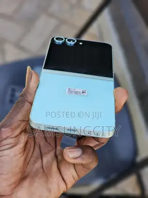 New Samsung Galaxy Z Flip6 256 GB Blue