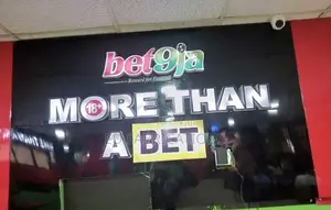 3D 2D Signage
