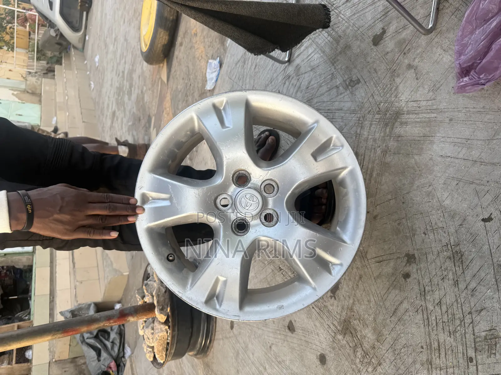 Home Used Toyota Rim