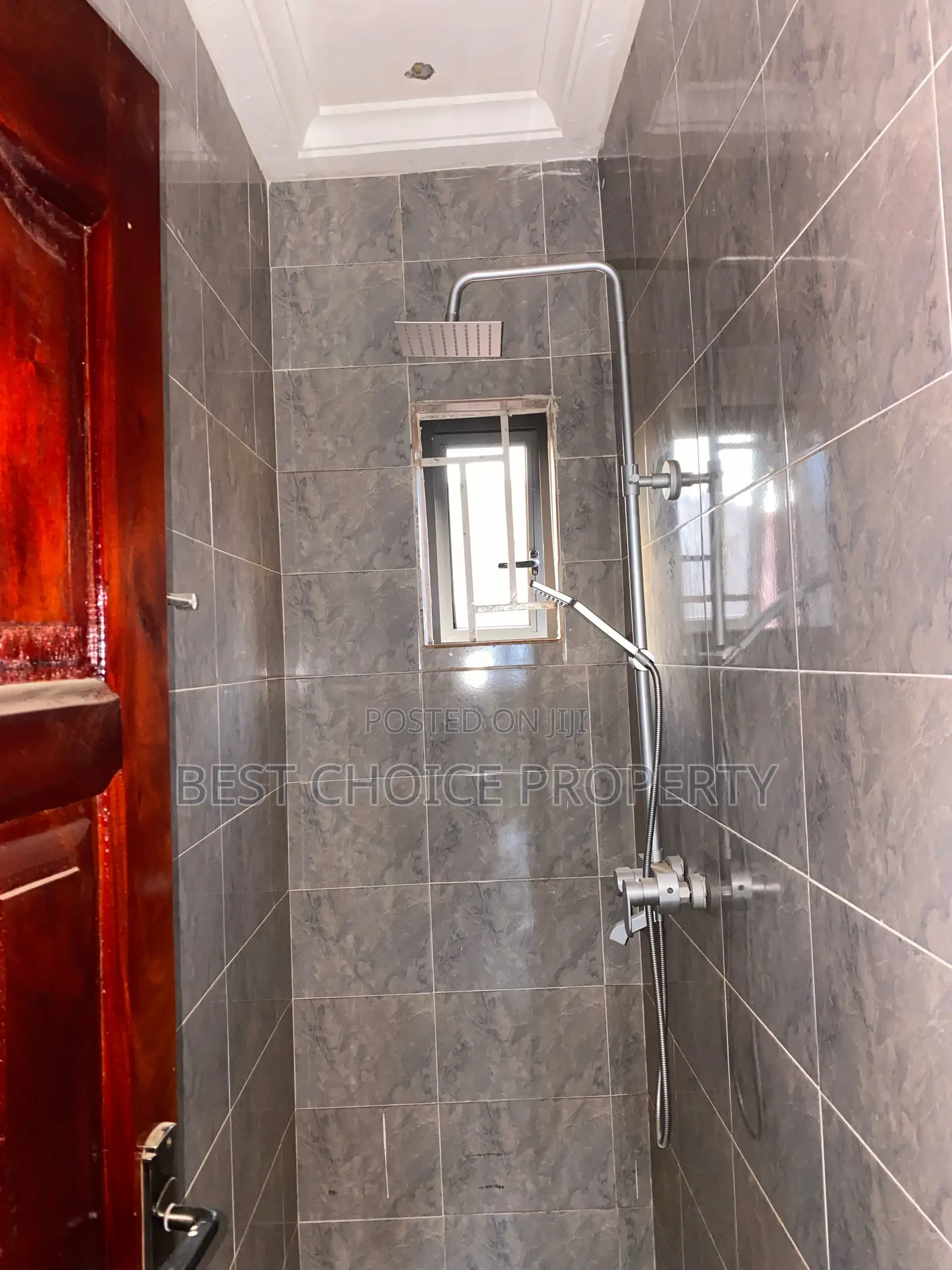 Furnished 2bdrm Apartment in Housing Down, Adenta for rent