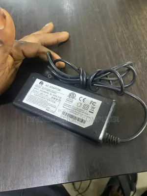 AC Adapter/Charger 22v~~4A