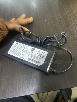 AC Adapter/Charger 22v~~4A