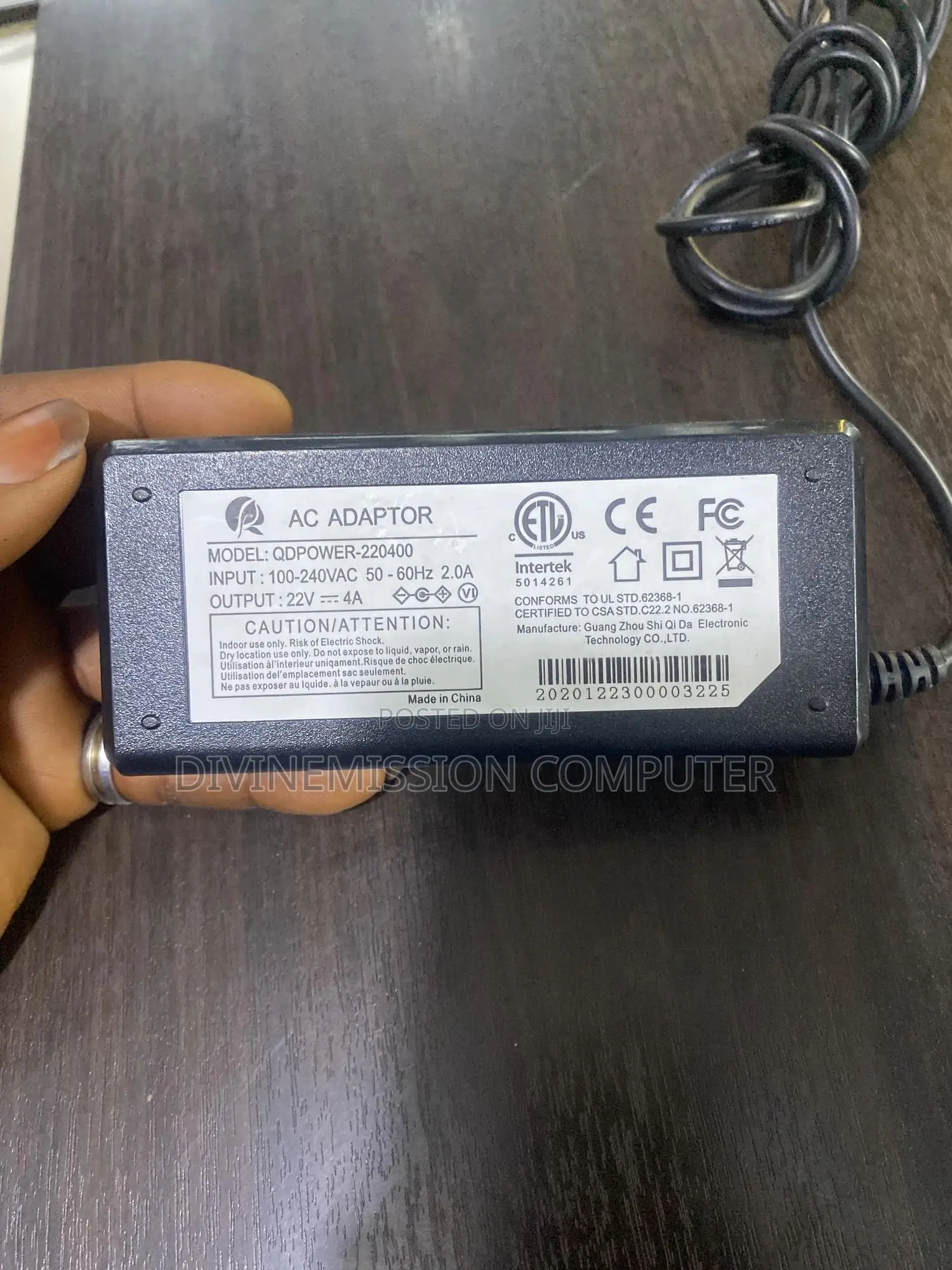AC Adapter/Charger 22v~~4A