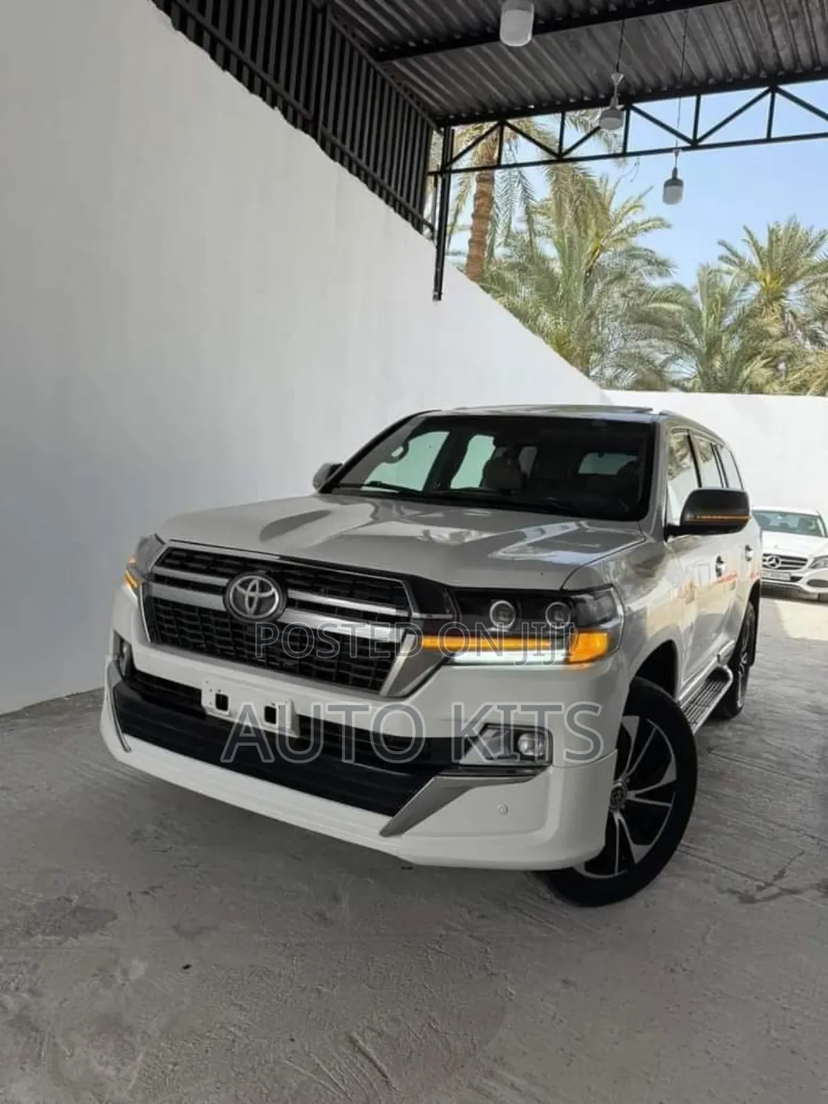 Front Bumper Lip for Toyota Landcruiser 200