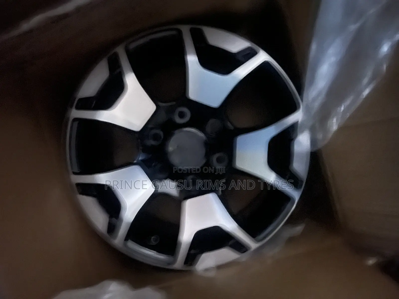 Original Six Holes Rim