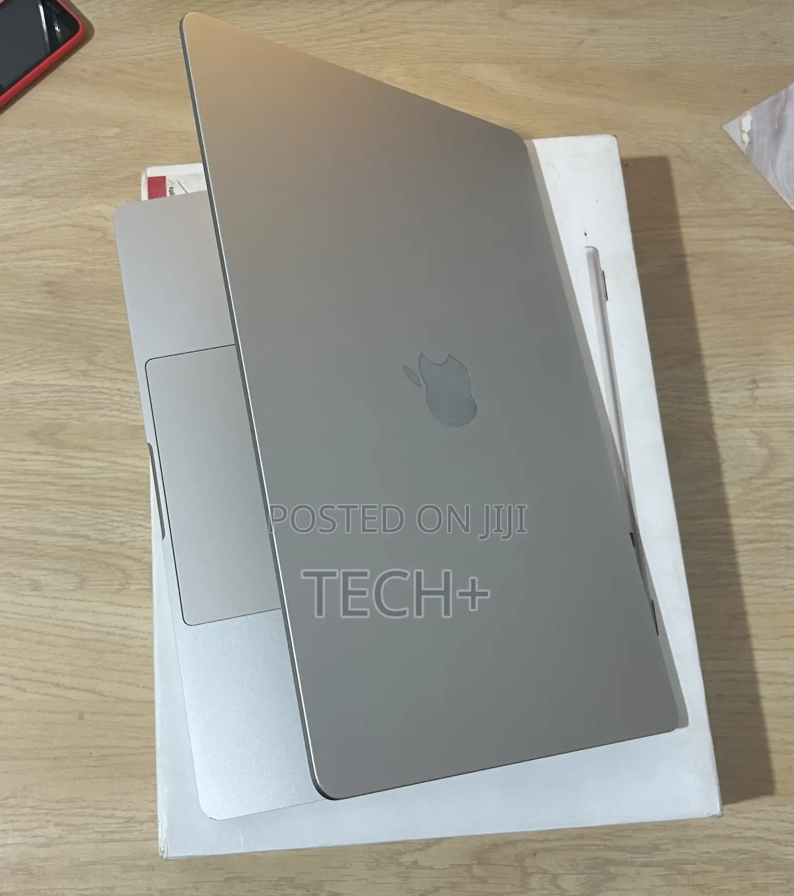 Laptop Apple MacBook Air 2024 M3 15-Inch 8GB Apple M3 SSD 256GB