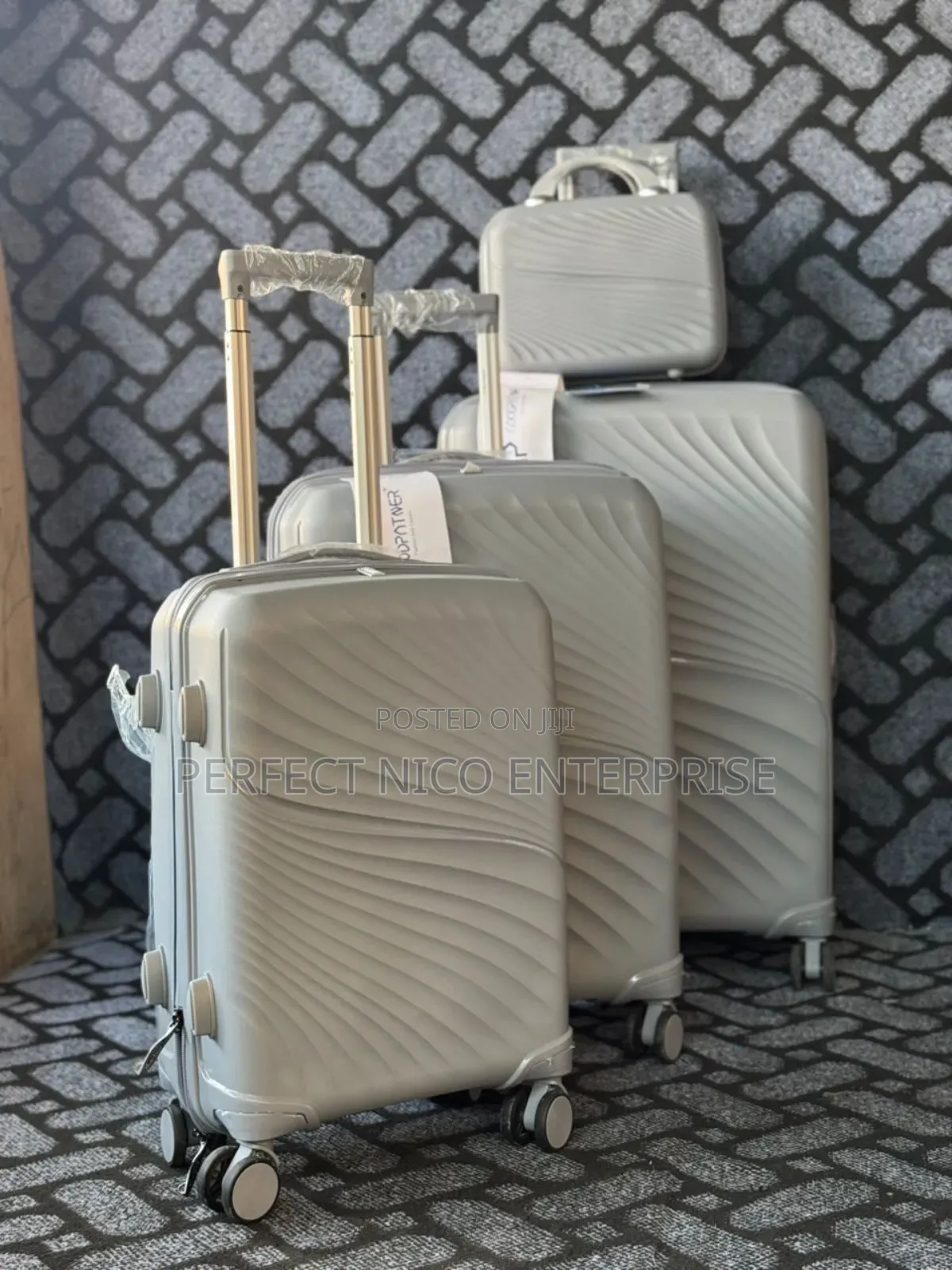 Anti Crack Suitcase Luggage Bag