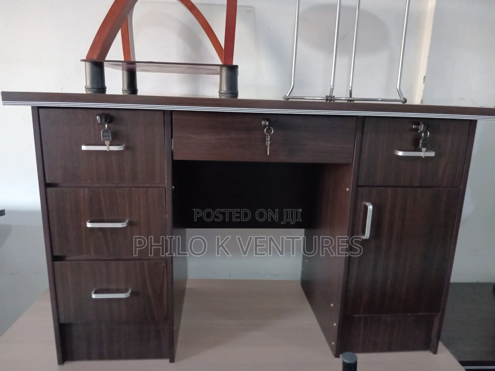 Furniture Office Table