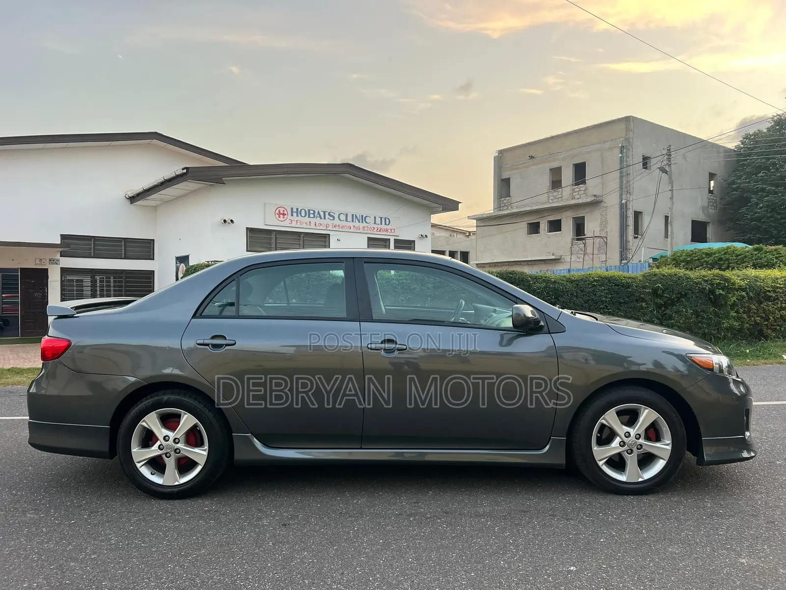Toyota Corolla S 5-Speed 2013 Gray