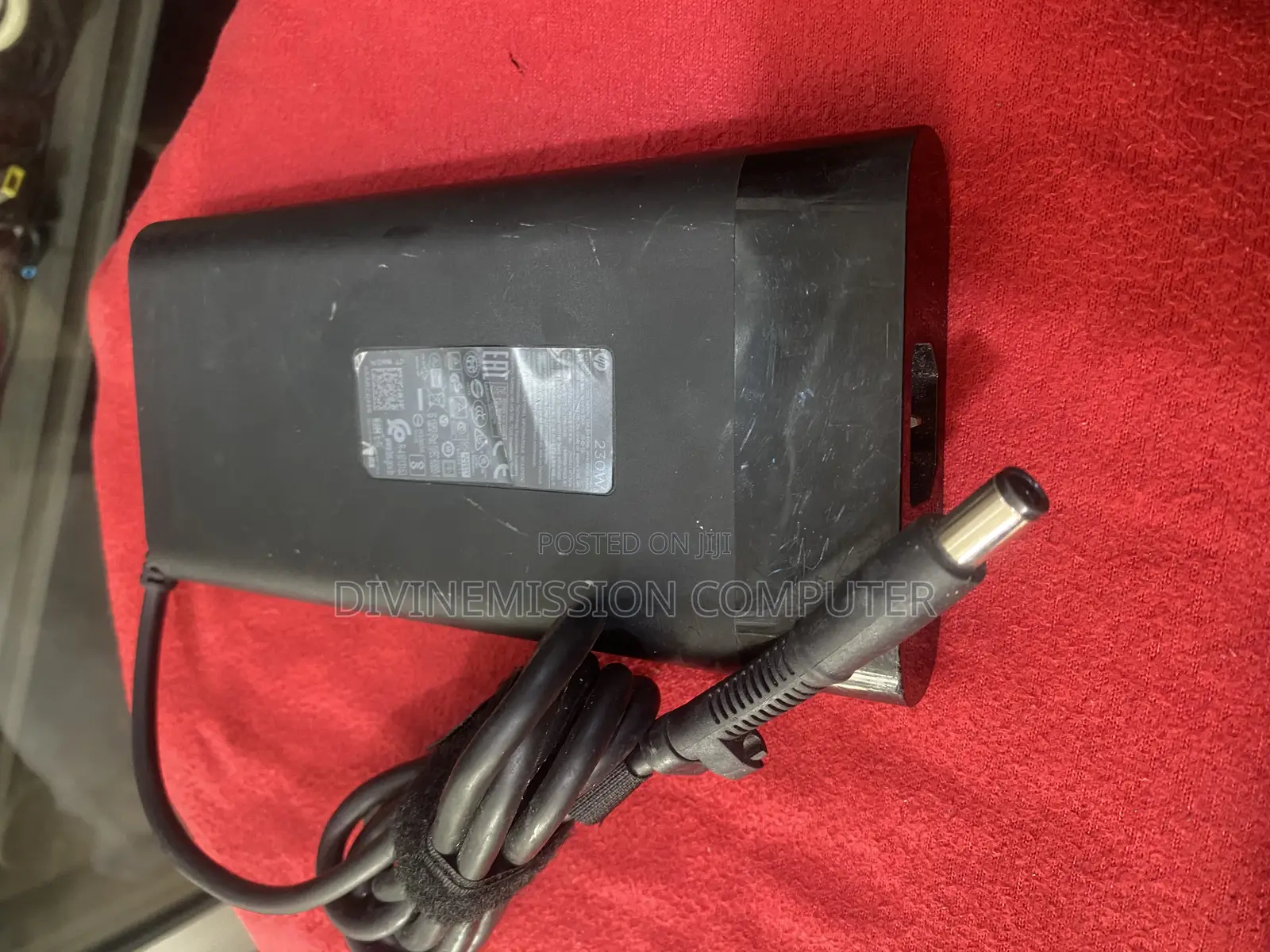 Hp Big Pin 230w,19.5v~11.8A Egg Shaped. For Gaming and All 1