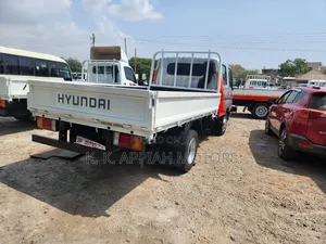 Hyundia Mighty Double Cube