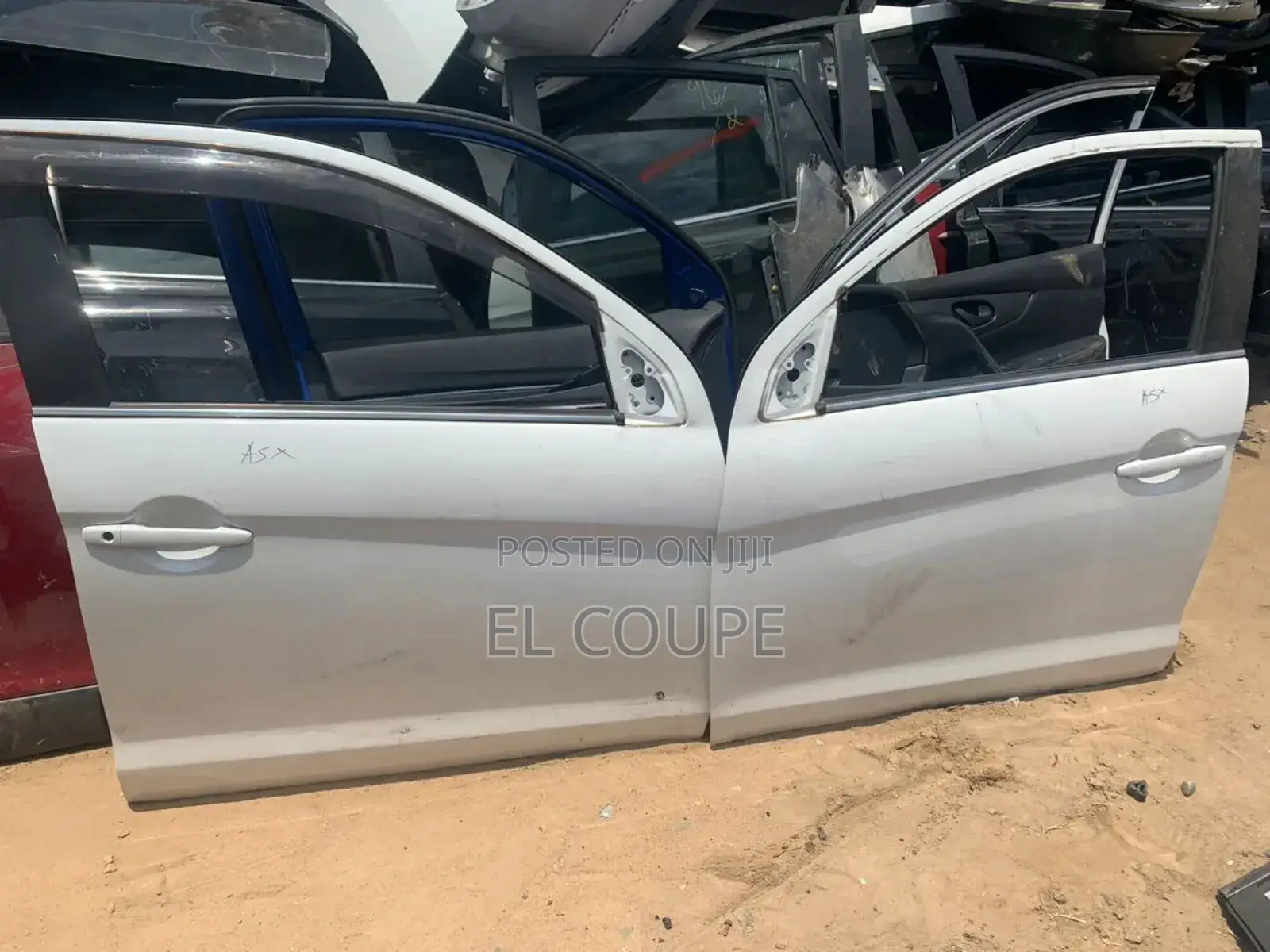 Mitsubishi Outlander 2014-15 Door