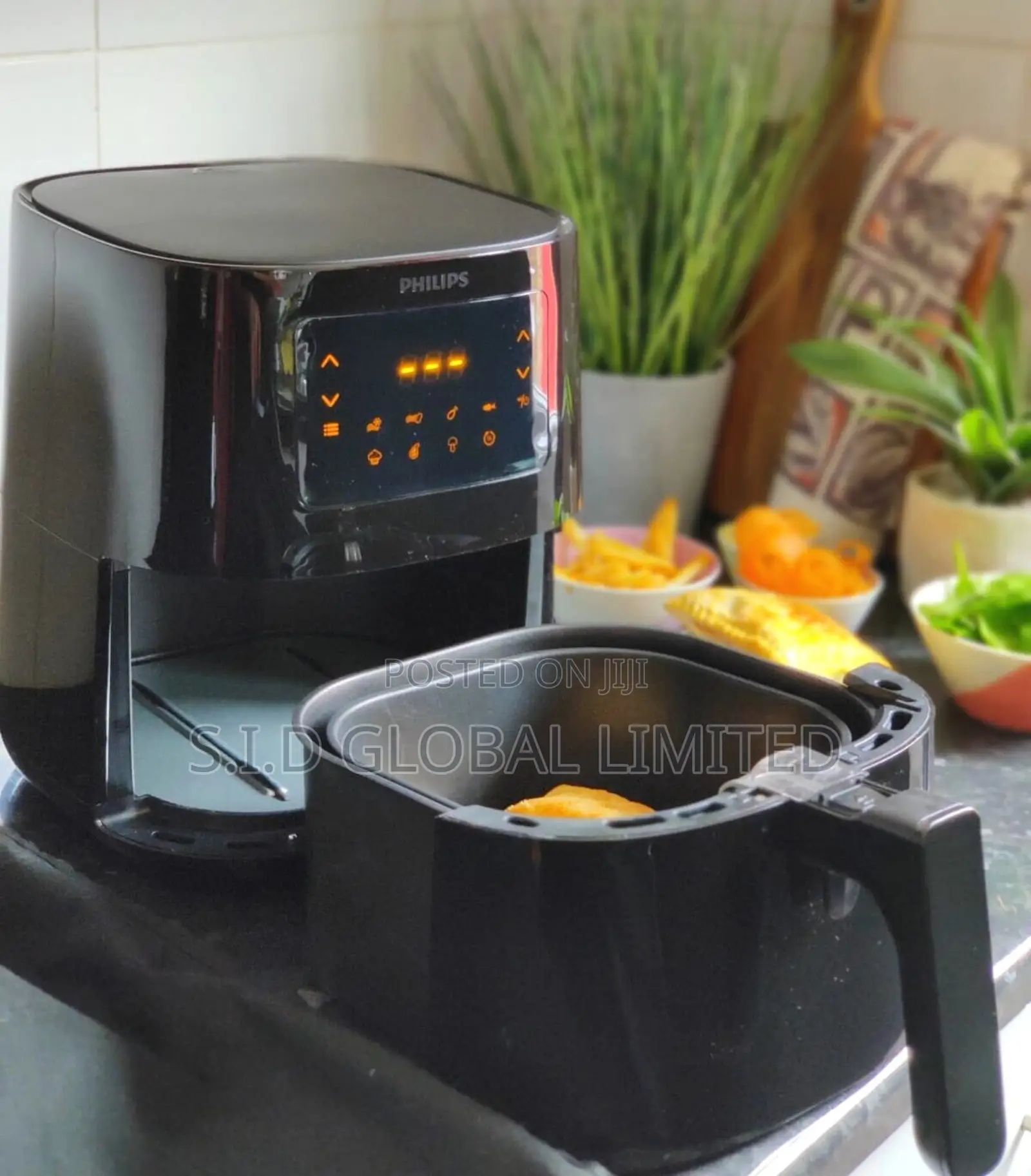Cook for the Family With PHILIPS AIR FRYER HD9252/91 DIGITAL