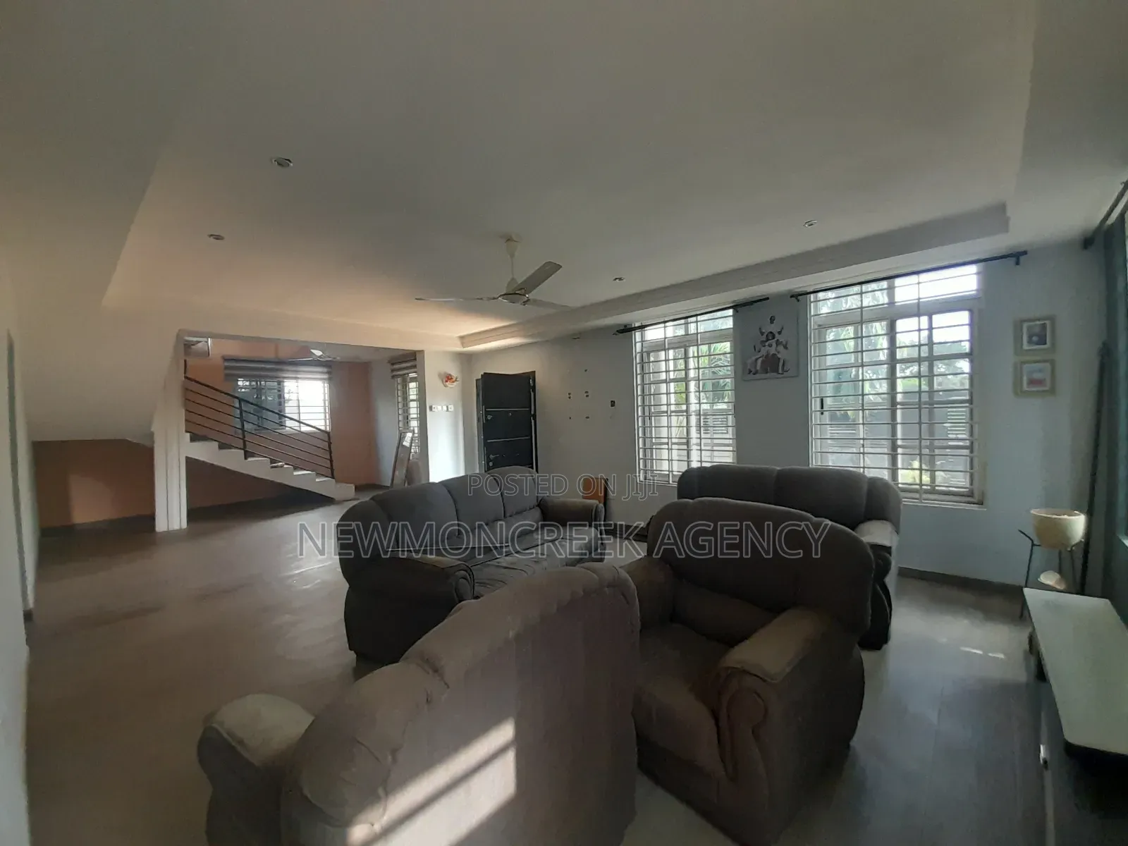4bdrm Duplex in Oyarifa Estate, Accra Metropolitan for rent