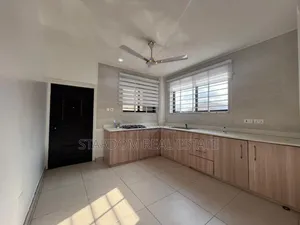 2bdrm Apartment in West Trassacco, East Legon for rent