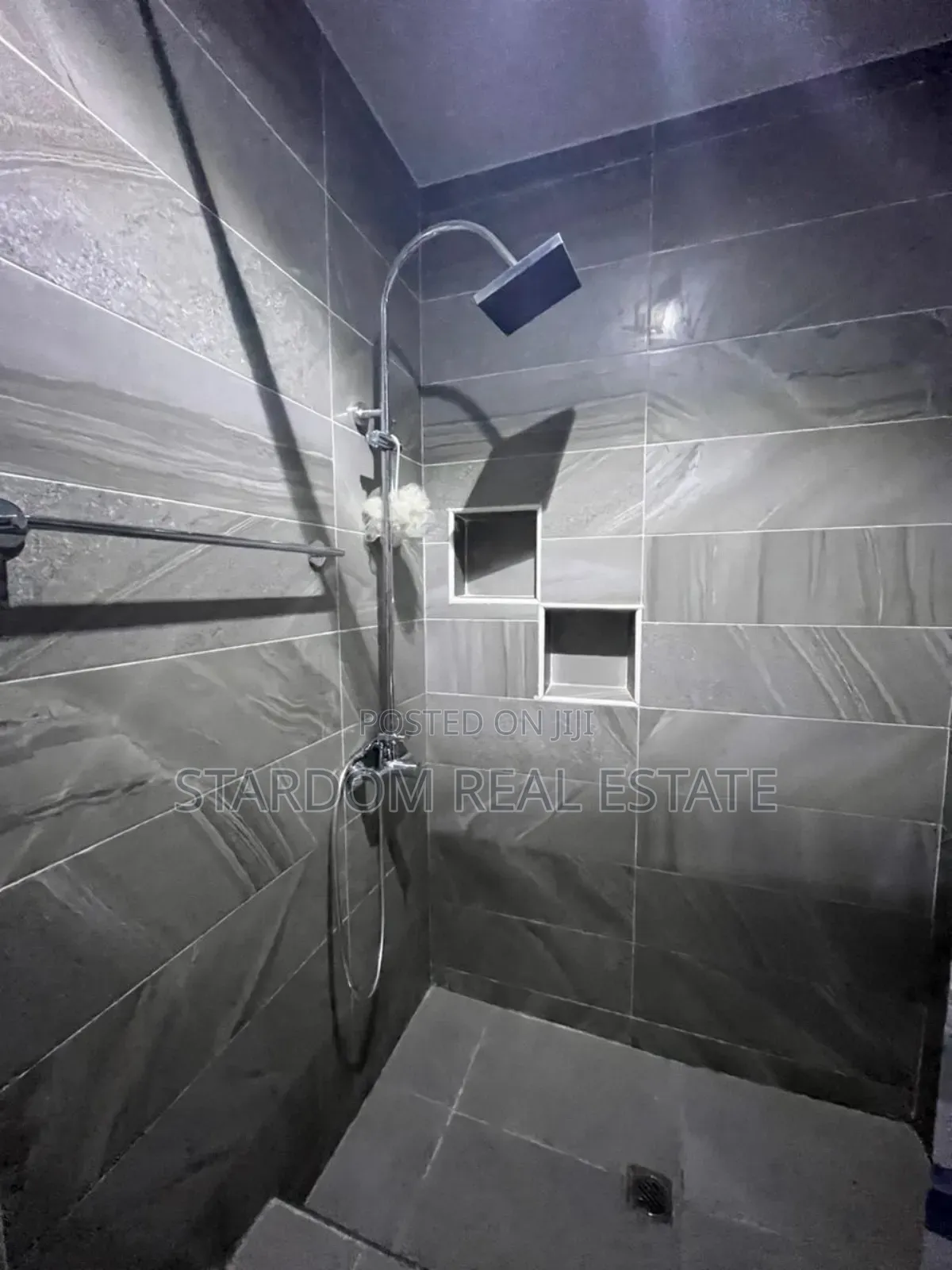 2bdrm Apartment in West Trassacco, East Legon for rent