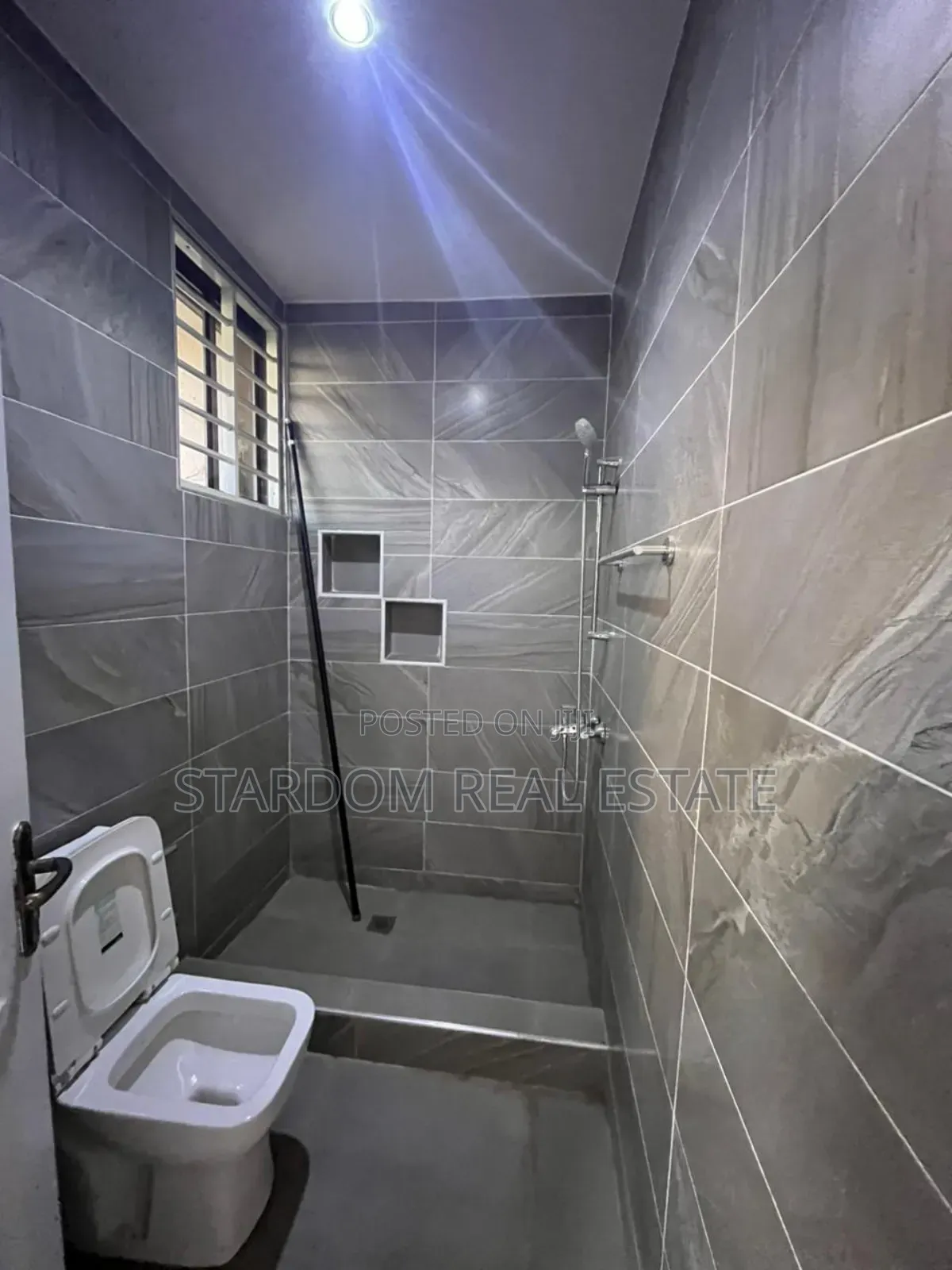 2bdrm Apartment in West Trassacco, East Legon for rent