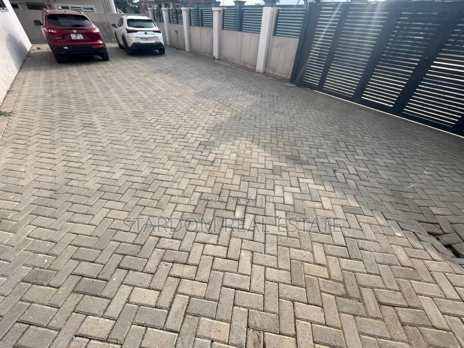 2bdrm Apartment in West Trassacco, East Legon for rent