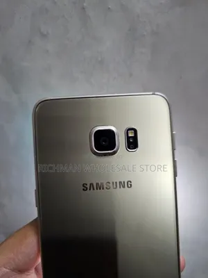 New Samsung Galaxy S6 Edge Plus 32 GB Gold
