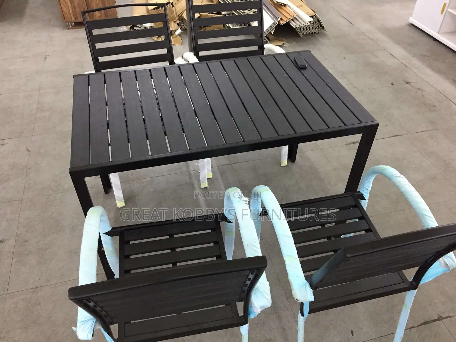 Outdoor Seating