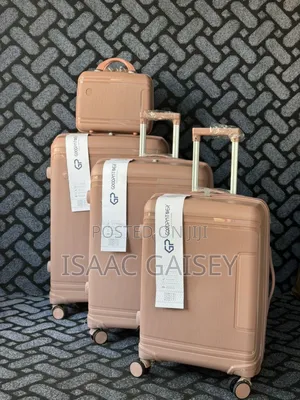 4 in 1 Durable Anticrake Luggages/Travel Bags