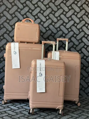 4 in 1 Durable Anticrake Luggages/Travel Bags