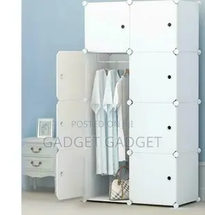 8 Cubes Strong Abs Plastic Wardrobe