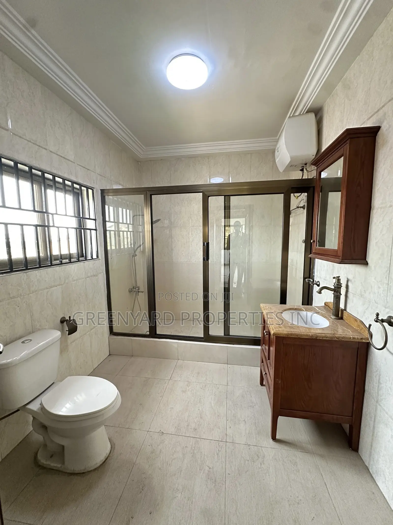 3bdrm House in Trasacco, Adjiriganor for rent