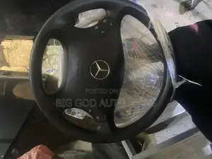 W204 Steering Wheel Complete With Airbag