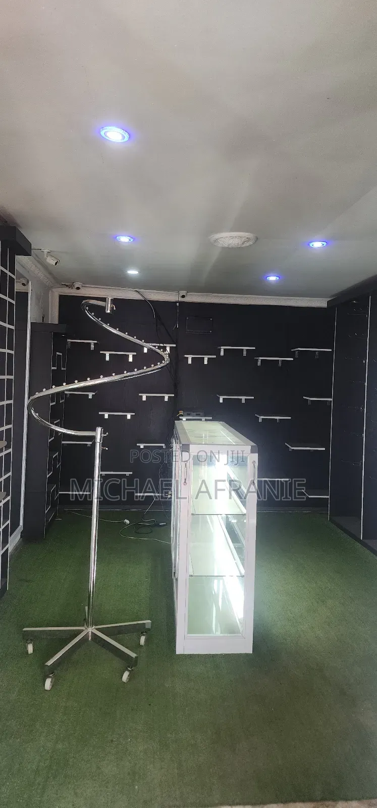 20 X10 Ft Container for Sale Neat Interior